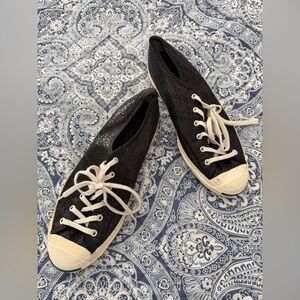 Jack Purcell sequined women's Converse sneakers in size 10